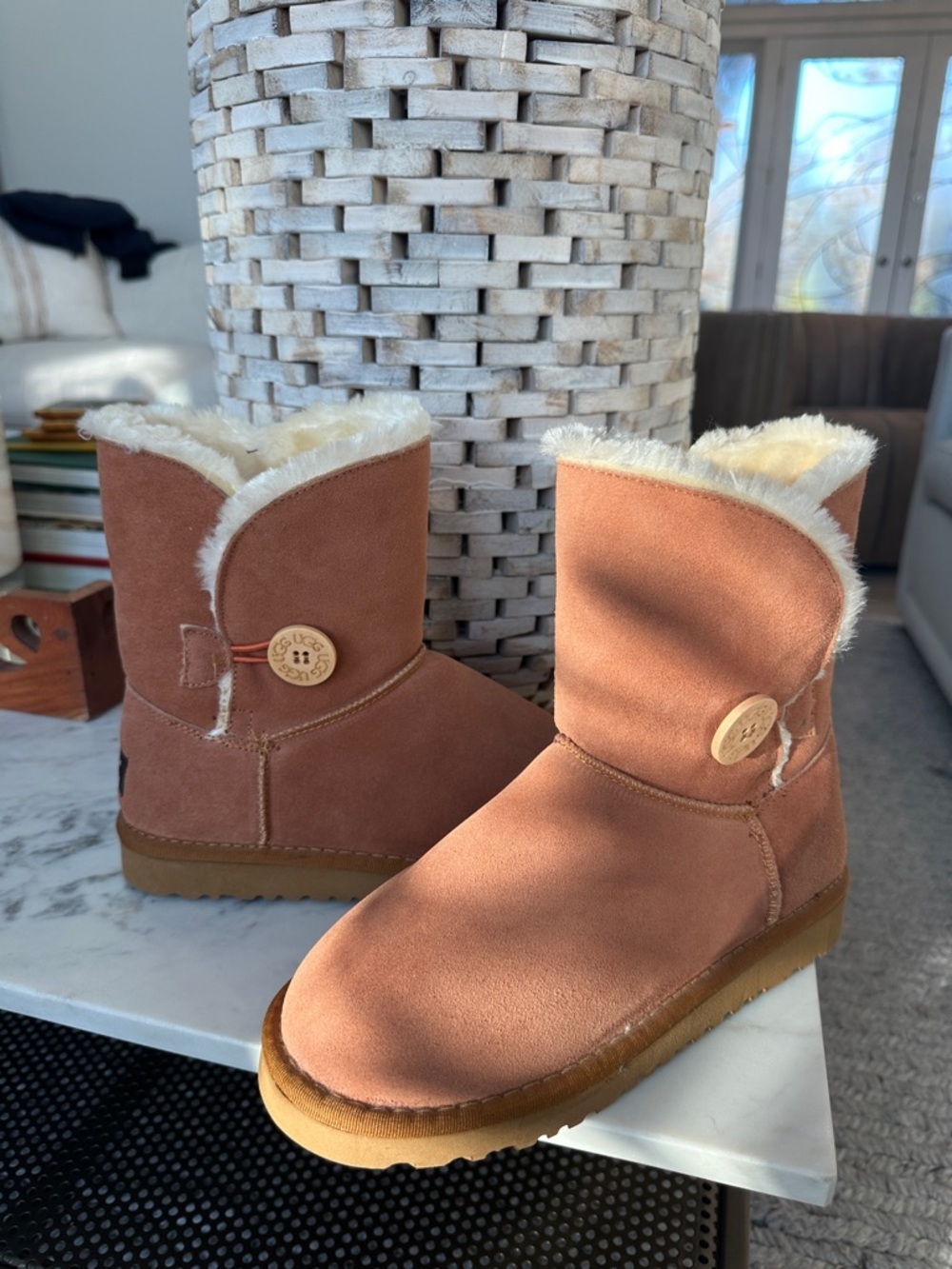 UGG Short Button Boot in Chestnut Suede with Cream Shearling